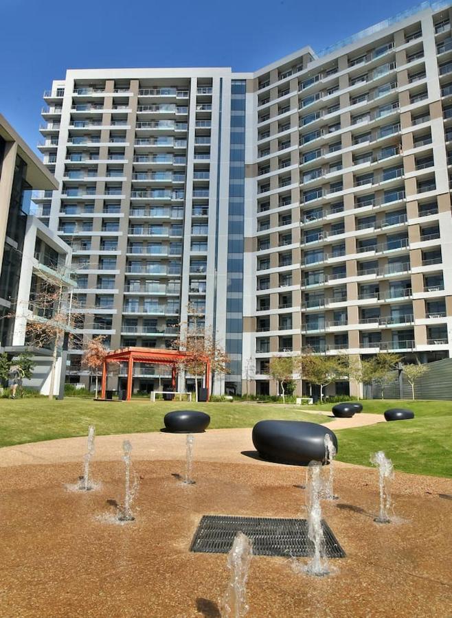 Menlyn Maine The Residence Trilogy - 4Th Pretoria-Noord Buitenkant foto